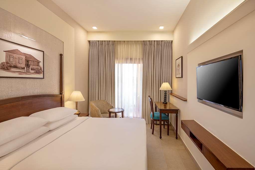 Country Inn & Suites By Radisson, Goa Candolim Room photo